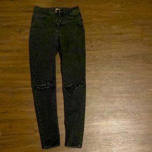 Black Skinny Jeans